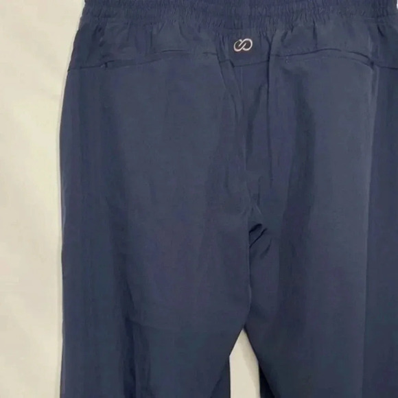 CALIA by Carrie Underwood wide leg relaxed capris size medium - Picture 5 of 6